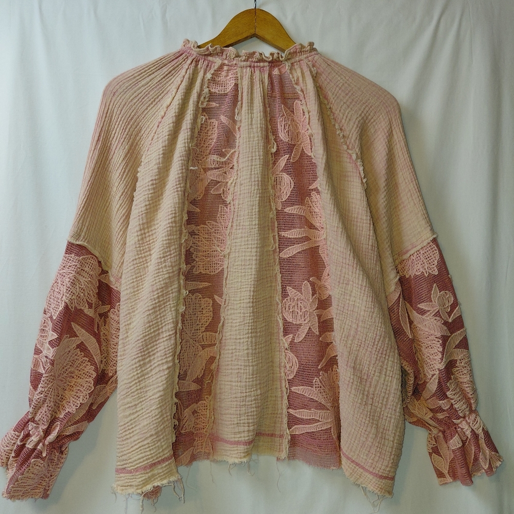 Oli & Hali Shirt Jacket Lacy Gauze Women's Size Med Oversized Pink Sheer - Picture 4 of 8